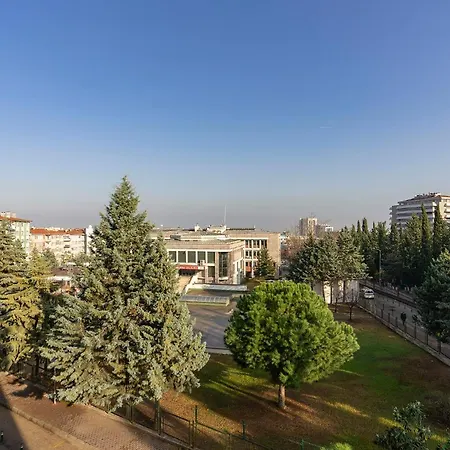 Central And Cozy Flat W Balcony And Acs In *